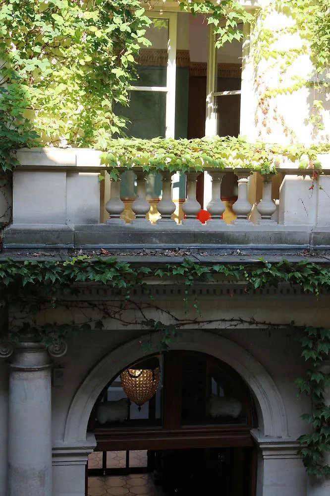Apartment Residence Saint Sulpice Paris France